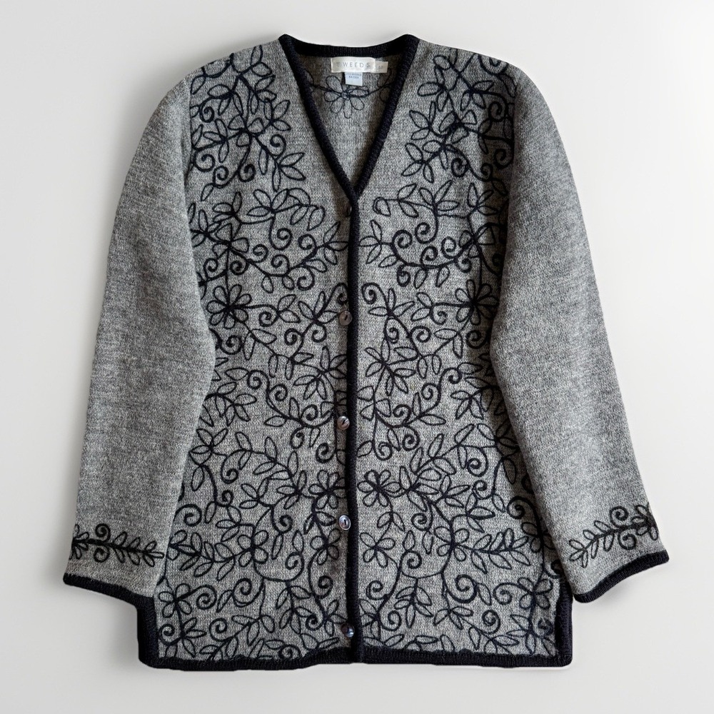VTG Floral Embroidered Boiled Wool Cardigan S Gray Oversized Knit Shell Button